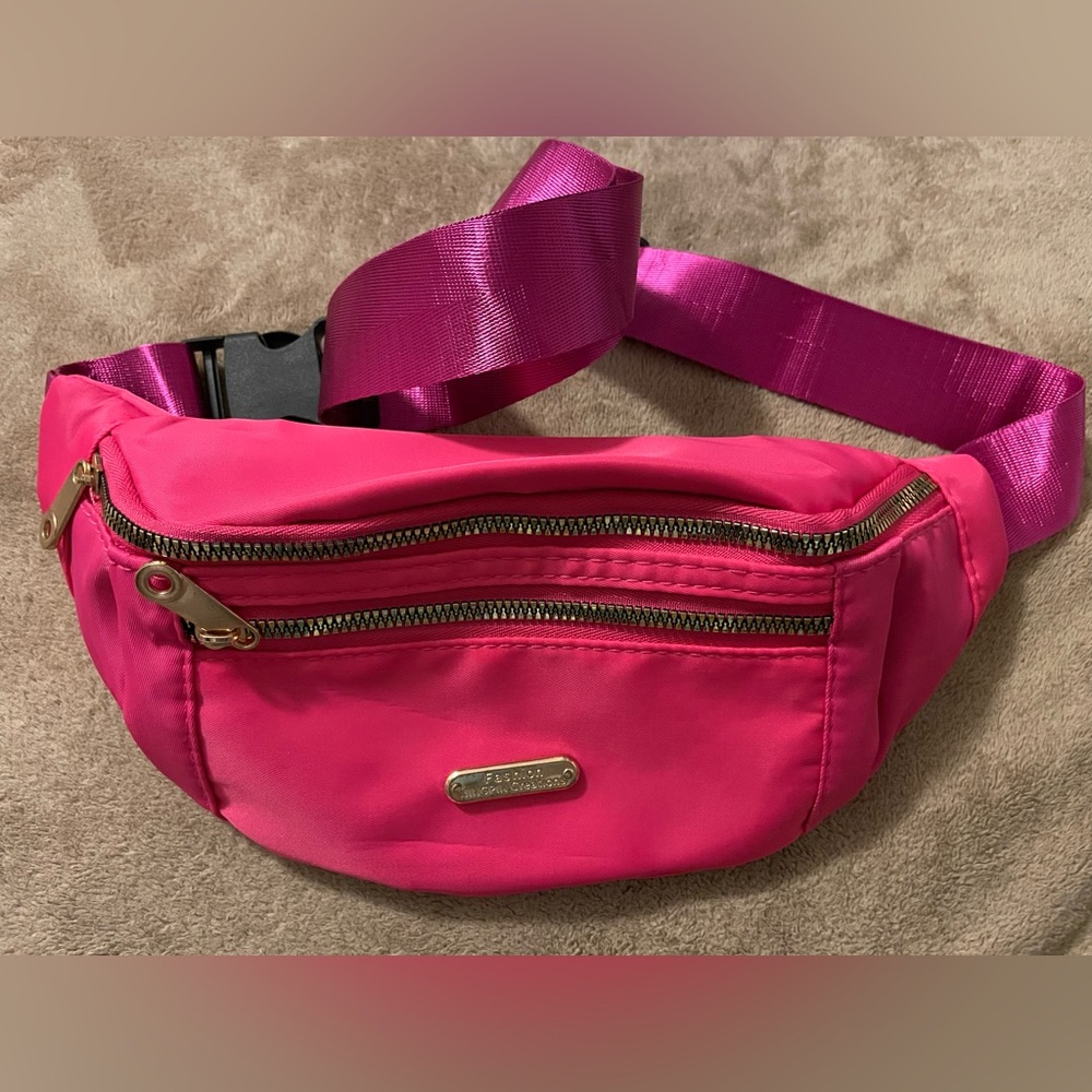 NWOT Pink Fanny Pack - double zipper adjustable strap hip or crossbody